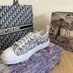 Dior-Men-B23-Low-Top-Sneaker-White-and-Black-Dior-Oblique-Canvas-1.jpg