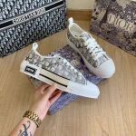 Dior-Men-B23-Low-Top-Sneaker-White-and-Black-Dior-Oblique-Canvas-1.jpg