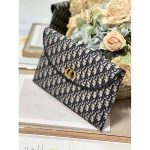 Dior-Unisex-CD-30-Montaigne-Avenue-Pouch-Flap-Blue-Dior-Oblique-Jacquard-2.jpg