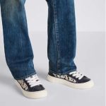 Dior-Unisex-CD-B33-Sneaker-Navy-Blue-Smooth-Calfskin-Cream-Oblique-Raised-Embroidery-1.jpg