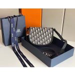 Dior-Unisex-CD-Gallop-Messenger-Bag-Beige-Black-Oblique-Jacquard-Grained-Calfskin-5.jpg