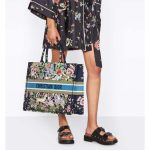 Dior-Unisex-CD-Large-Book-Tote-Blue-Multicolor-D-Constellation-Embroidery-11.jpg