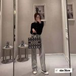 Dior-Unisex-CD-Medium-Dior-Book-Tote-Beige-Blue-Macrocannage-Embroidery-2.jpg