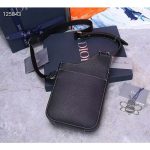 Dior-Unisex-Saddle-Pouch-Black-Grained-Calfskin-Bee-Patch-Embroidery-1.jpg