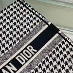 Dior-Women-Book-Tote-Black-and-White-Houndstooth-Embroidery-1.jpg