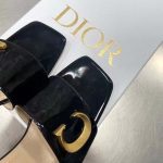 Dior-Women-CD-Cest-Dior-Slide-Black-Patent-Calfskin-Metal-C-D-Initials-6.jpg