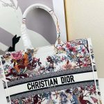 Dior-Women-CD-Large-Book-Tote-Ecru-Multicolor-Jardin-DHiver-Embroidery-13.jpg