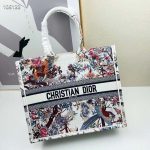 Dior-Women-CD-Large-Book-Tote-Ecru-Multicolor-Jardin-DHiver-Embroidery-13.jpg