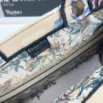 Dior-Women-CD-Medium-Book-Tote-Beige-Multicolor-Jardin-DHiver-Embroidery-10.jpg