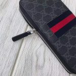 Gucci-GG-Unisex-GG-Supreme-Web-Zip-Around-Wallet-in-BlackGrey-GG-Supreme-Canvas-1.jpg