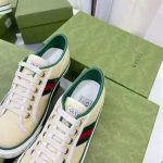 Gucci-GG-Unisex-Gucci-Tennis-1977-Sneaker-Butter-cotton-Green-and-Red-Web-3.jpg