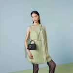 Gucci-GG-Women-Dionysus-Mini-Top-Handle-Bag-Black-Crystal-Hardware-Tiger-Head-Closure-11.jpg