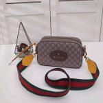 Gucci-GG-Women-GG-Supreme-Messenger-Bag-in-BeigeEbony-GG-Supreme-Canvas-1.jpg