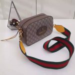 Gucci-GG-Women-GG-Supreme-Messenger-Bag-in-BeigeEbony-GG-Supreme-Canvas-1.jpg