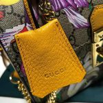 Gucci-GG-Women-Padlock-GG-Flora-Small-Bamboo-Shoulder-Bag-in-BeigeEbony-GG-Supreme-Canvas-1.jpg