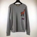 Gucci-Men-Hooded-Sweatshirt-with-Deer-Patch-in-100-Cotton-Grey-1.jpg