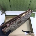 Gucci-Unisex-Beauty-Case-Interlocking-G-Beige-Ebony-GG-Supreme-Canvas-11.jpg