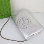 Gucci-Unisex-Blondie-Medium-Tote-Bag-Silver-Lame-Leather-Round-Interlocking-G-5.jpg