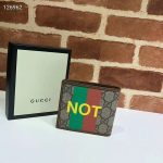 Gucci-Unisex-FakeNot-Print-Billfold-Wallet-GG-Supreme-Canvas-2.jpg