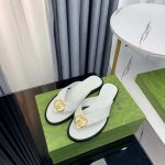 Gucci-Unisex-GG-Interlocking-G-Thong-Sandal-White-Leather-Flat-9.jpg