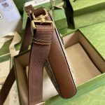 Gucci-Unisex-GG-Supreme-Messenger-Bag-Beige-Ebony-GG-Supreme-Canvas-2.jpg