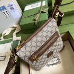 Gucci-Unisex-GG-Supreme-Messenger-Bag-Beige-Ebony-GG-Supreme-Canvas-2.jpg