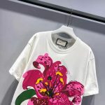 Gucci-Women-Ken-Scott-Print-Cotton-T-Shirt-Crewneck-Oversize-Fit-13.jpg