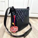 Louis-Vuitton-LV-Unisex-Besace-Tokyo-Black-Monogram-Denim-Taurillon-Leather-12.jpg