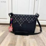 Louis-Vuitton-LV-Unisex-Besace-Tokyo-Black-Monogram-Denim-Taurillon-Leather-12.jpg