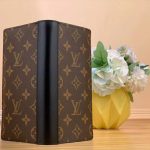 Louis-Vuitton-LV-Unisex-Brazza-wallet-Monogram-Macassar-Coated-Canvas-10-1.jpg