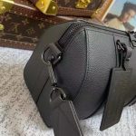 Louis-Vuitton-LV-Unisex-City-Keepall-Bag-Black-Aerogram-Grained-Calf-Cowhide-2.jpg