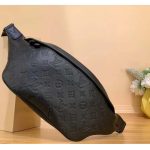 Louis-Vuitton-LV-Unisex-Discovery-Bumbag-PM-Monogram-Shadow-Calf-Cowhide-Leather-1.jpg