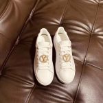 Louis-Vuitton-LV-Unisex-Frontrow-Sneaker-Circle-White-Calf-Leather-Rubber-Outsole-9.jpg