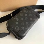 Louis-Vuitton-LV-Unisex-Horizon-Clutch-Monogram-Eclipse-Coated-Canvas-Textile-Black-Cowhide-2.jpg