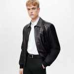 Louis-Vuitton-LV-Unisex-LV-Pont-Neuf-35mm-Belt-Taiga-Calf-Leather-2.jpg