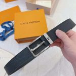 Louis-Vuitton-LV-Unisex-LV-Pont-Neuf-35mm-Belt-Taiga-Calf-Leather-2.jpg