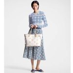 Louis-Vuitton-LV-Unisex-Neverfull-MM-Beige-Monogram-Coated-Canvas-Textile-Lining-1.jpg