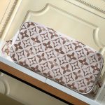 Louis-Vuitton-LV-Unisex-Neverfull-MM-Beige-Monogram-Coated-Canvas-Textile-Lining-1.jpg