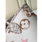 Louis-Vuitton-LV-Unisex-Neverfull-MM-Beige-Monogram-Coated-Canvas-Textile-Lining-1.jpg