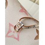 Louis-Vuitton-LV-Unisex-Neverfull-MM-Beige-Monogram-Coated-Canvas-Textile-Lining-1.jpg