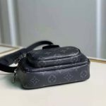 Louis-Vuitton-LV-Unisex-Outdoor-Pouch-Taigarama-Noir-Black-Coated-Canvas-Cowhide-Leather-4.jpg