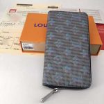 Louis-Vuitton-LV-Unisex-Zippy-Wallet-Monogram-LV-Pop-Blue-1.jpg