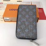Louis-Vuitton-LV-Unisex-Zippy-Wallet-Monogram-LV-Pop-Blue-1.jpg