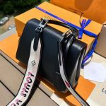Louis-Vuitton-LV-Women-Cluny-Mini-Handbag-Black-Epi-Grained-Cowhide-Leather-2.jpg