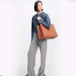 Louis-Vuitton-LV-Women-OnTheGO-GM-Tote-Bag-Brown-Monogram-Embossed-Leather-7.jpg