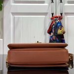 Louis-Vuitton-LV-Women-Oxford-Cognac-Grained-Calf-Leather-Microfiber-Lining-3.jpg