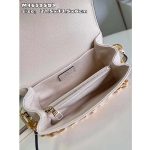Louis-Vuitton-LV-Women-Pochette-Metis-East-West-Bag-Creme-Beige-Grained-Cowhide-Leather-2.jpg
