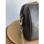 Louis-Vuitton-LV-Women-Speedy-Bandouliere-20-Black-Embossed-Grained-Cowhide-Leather-5.jpg