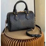 Louis-Vuitton-LV-Women-Speedy-Bandouliere-20-Black-Embossed-Grained-Cowhide-Leather-5.jpg
