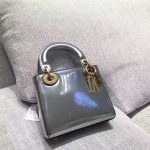 dior_mini_lady_dior_bag_with_chain_in_silver-tone_metallic_calfskin_1_.jpg